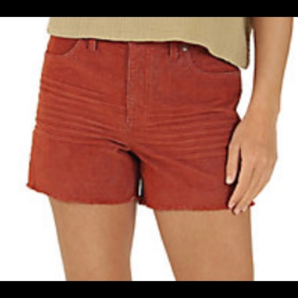 Carve Designs Oahu Shorts Sz 2 in Dark Coral